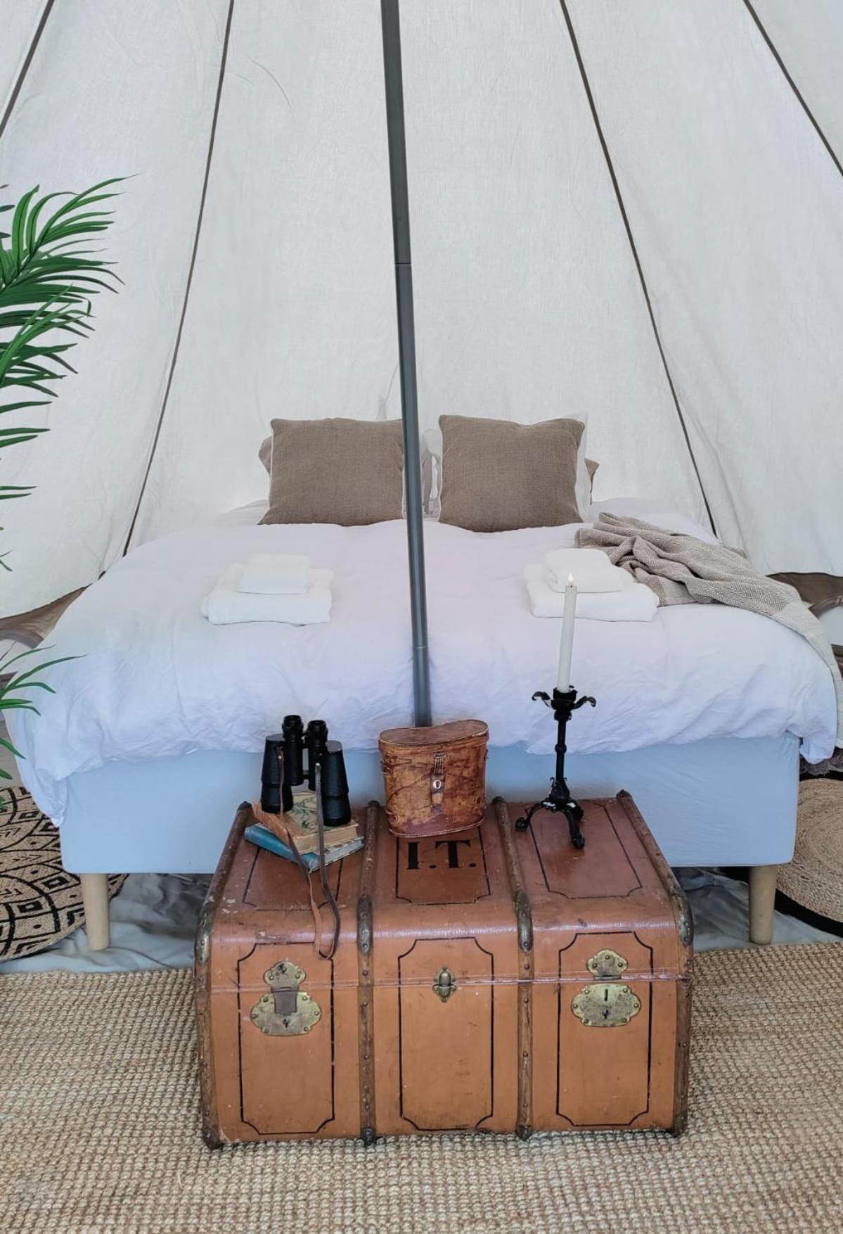 Luxury Tent With Restroom And Shower, Close To The Beach إيستاد المظهر الخارجي الصورة